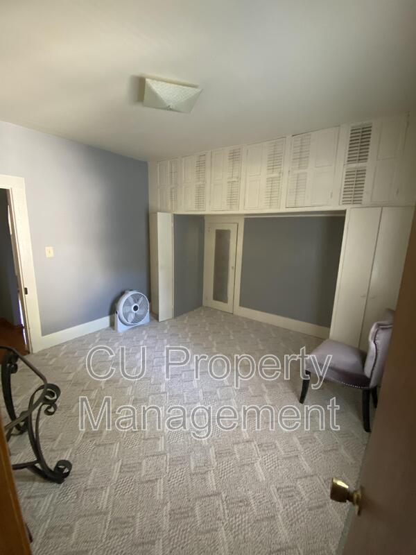 Photo - 804 W Hill St