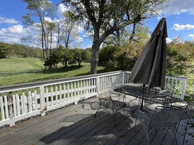 Photo - 67 Graham Rd