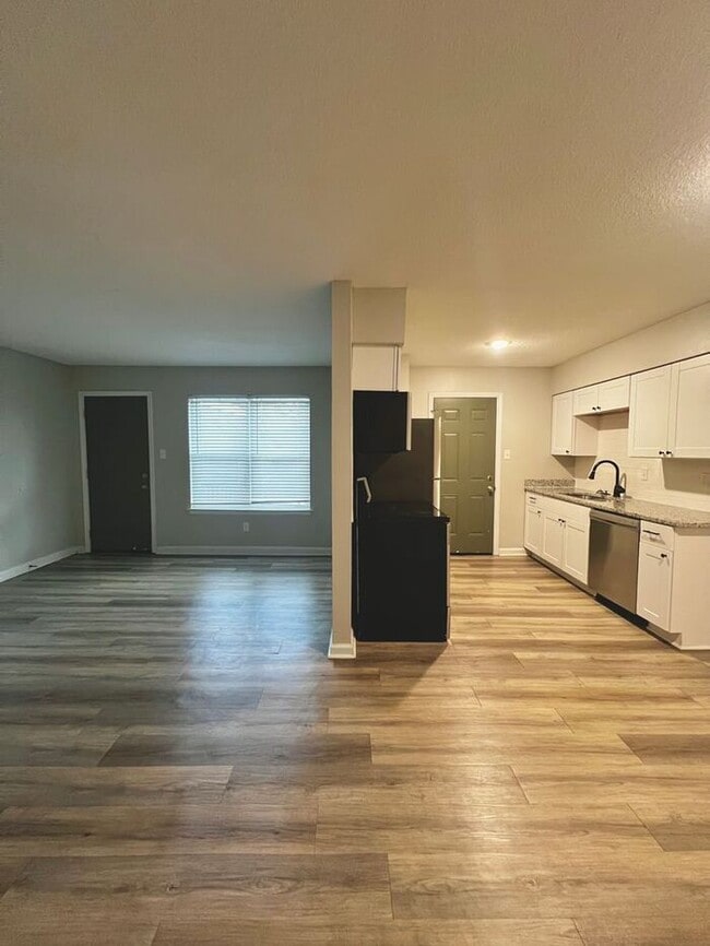 Photo - Newly Renovated 1bd/1ba Near University of Memphis!