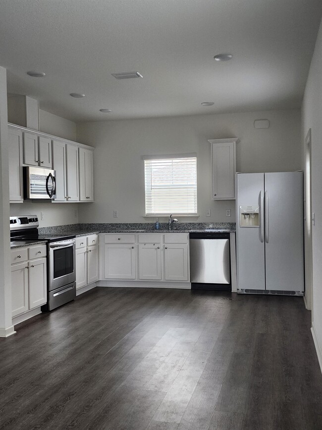 Photo - 11641 Poston Rd