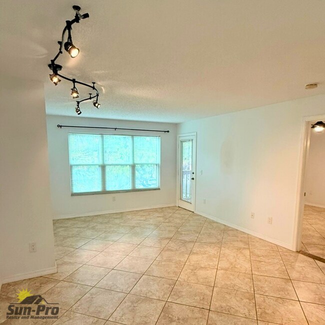 Photo - 1401 S Palmetto Ave