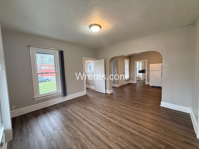 Photo - 301 E Nora Ave Unidad A