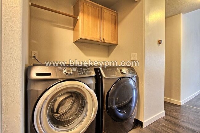 Photo - 3 Bed, 2 Baths Home in North Image Neighborhood with Large Yard