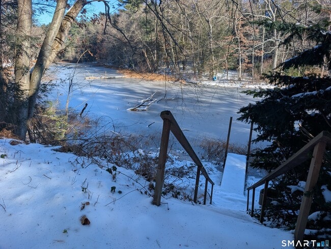 Photo - 414 Salmon Brook St