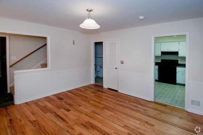 Interior Photo - Monon Park, Managed by Buckingham Monon Li... Rental