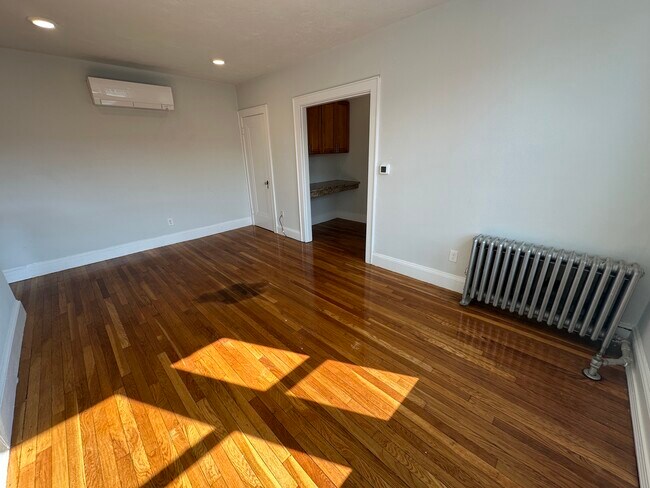 Photo - 140 Highland Ave