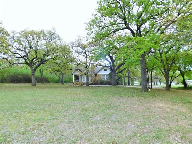 Photo - 2001 James St