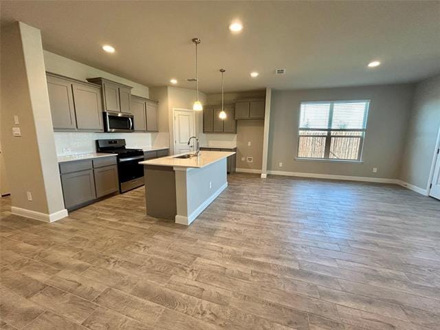 Photo - 16012 Bronte Lane