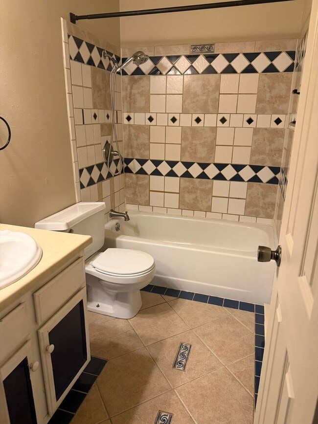 Photo - Easy Low Maintenance Living 2 bed 1 bath