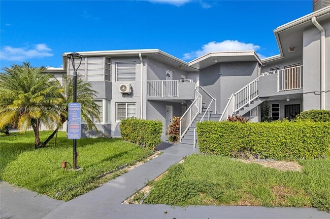 Photo - 1659 NE Miami Gardens Dr Condo Unit 110