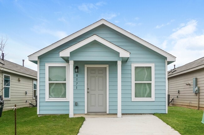 Building Photo - 8171 Nube Medina Rental