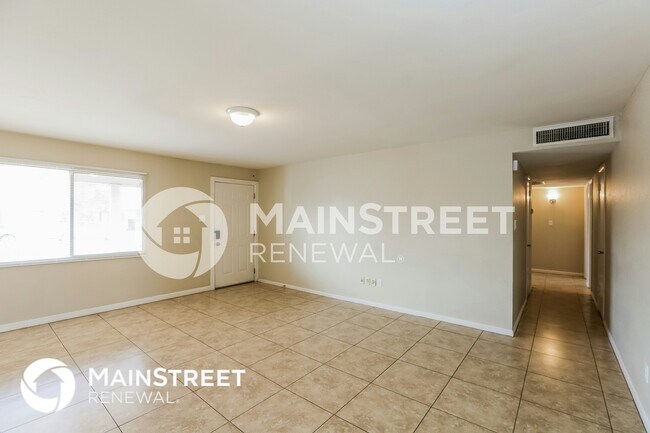 Photo - 6720 W Holly St Casa