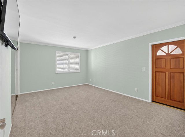 Building Photo - 703 Esplanade