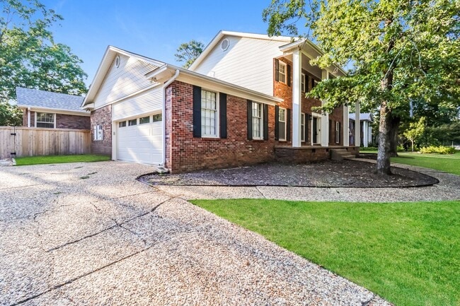 Photo - 130 Valley Club Cir