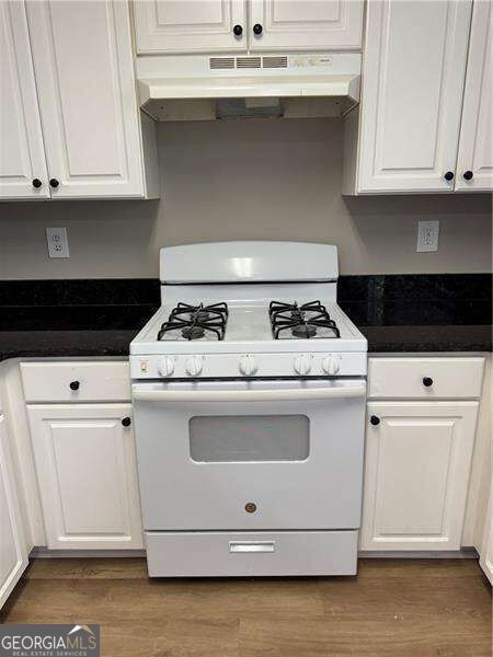 Photo - 325 Bramford Way NW