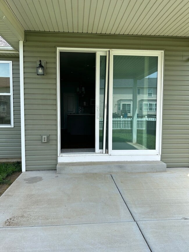 Photo - 2609 Beacon Point Ct