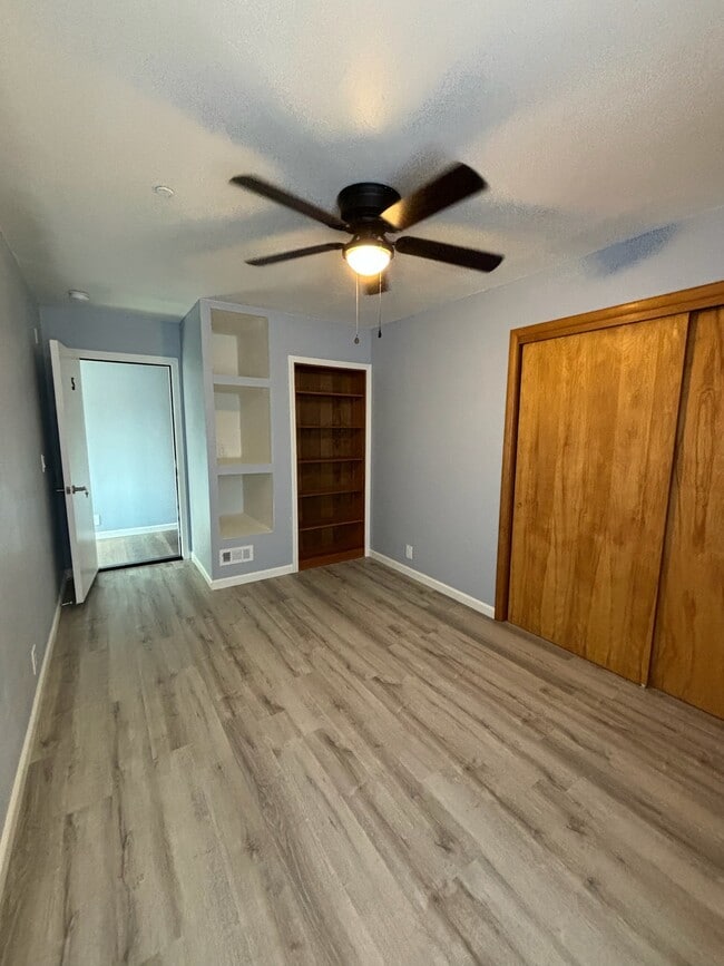 Photo - 1111 NW 32nd St Apartments Unit 1