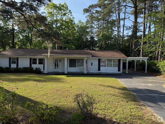 Building Photo - "Charming 3-Bedroom Haven in Mossy Oaks, O... Rental