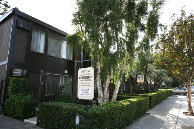 Photo - 18554 Collins St Unit 203