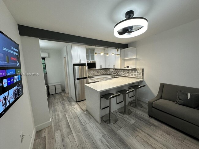 Photo - 914 Madrid St Unit 914