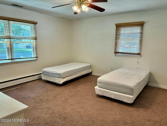 Photo - 311 Roosevelt Ave