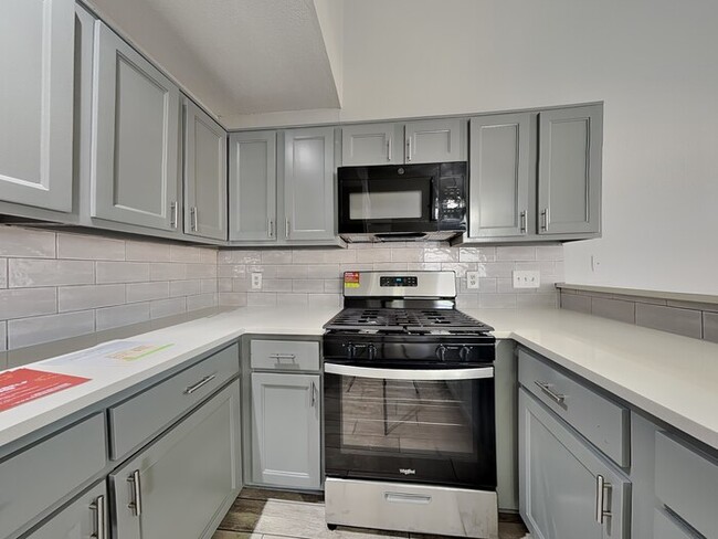 Photo - 5711 Wynberry Dr