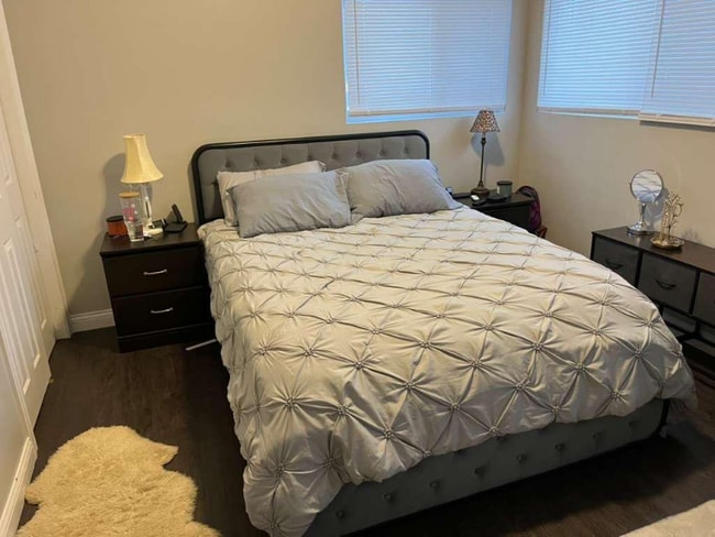 Photo - 1550 Frebis Ave