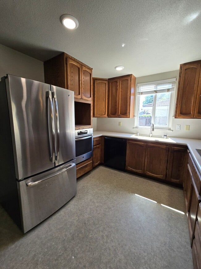 Photo - Spacious 4-Bedroom Corner Lot Home $2450.00 per month | Prime Rancho Cordova Location | Available...