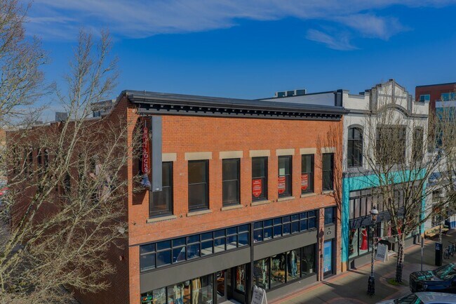 Photo - WINTER SPECIAL - NEWLY RENOVATED DOWNTOWN SALEM STUDIO Unit 455-206