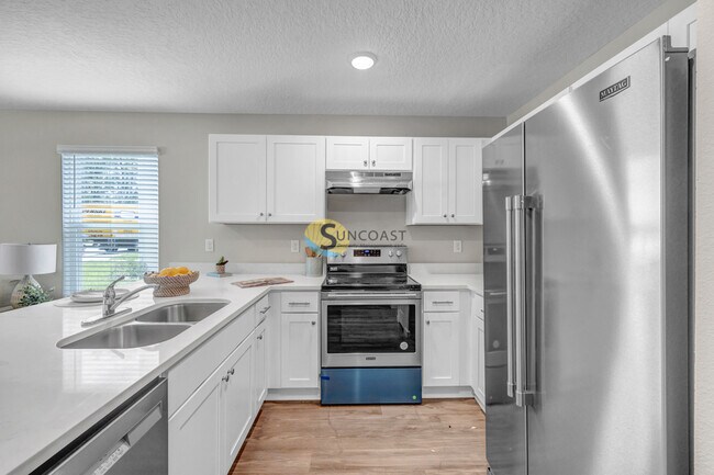 Photo - 15072 Dania Ave