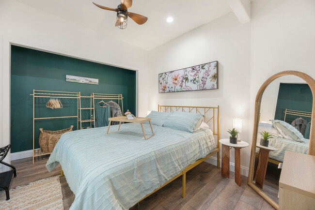 bedroom - 4686 Green Valley Ln Unit BOTTOM  IN GUEST HOME