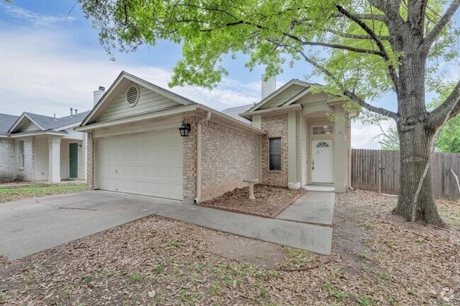 Building Photo - 1708 Royal Ascot Dr Rental