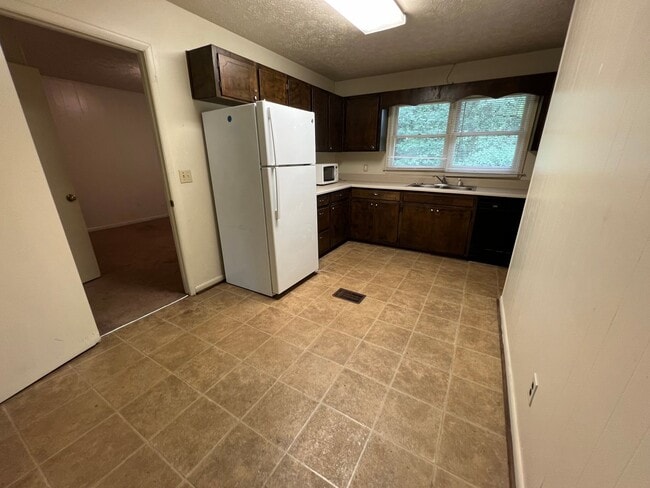 Photo - Dean 111-113 Unidad 111