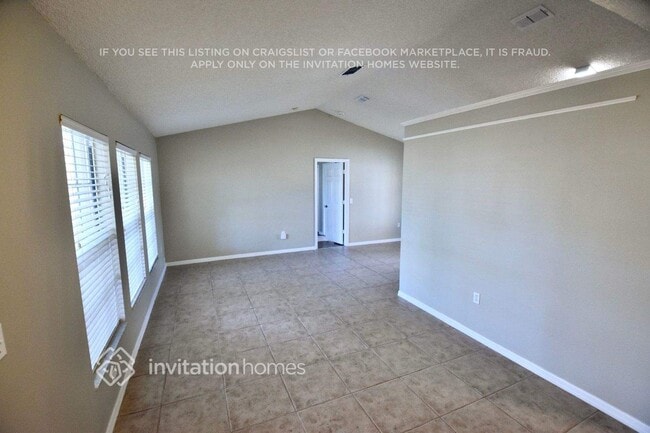 Photo - 1043 W Riviera Blvd