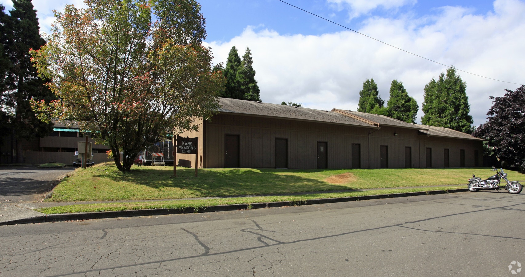 Photo - Kane Meadows Apartments