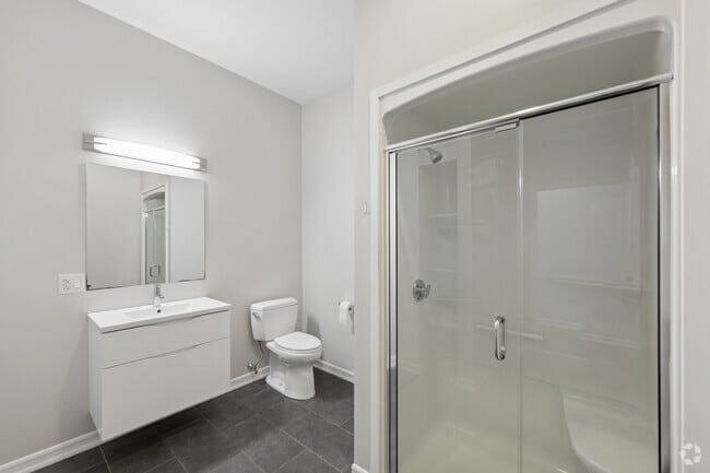 1 dormitorio, 1 baño - 650 pies cuadrados - Baño