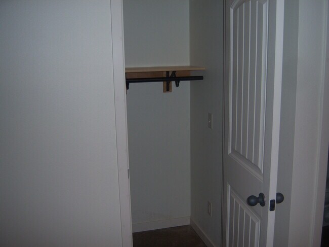 Photo - 2330 Peters Dr