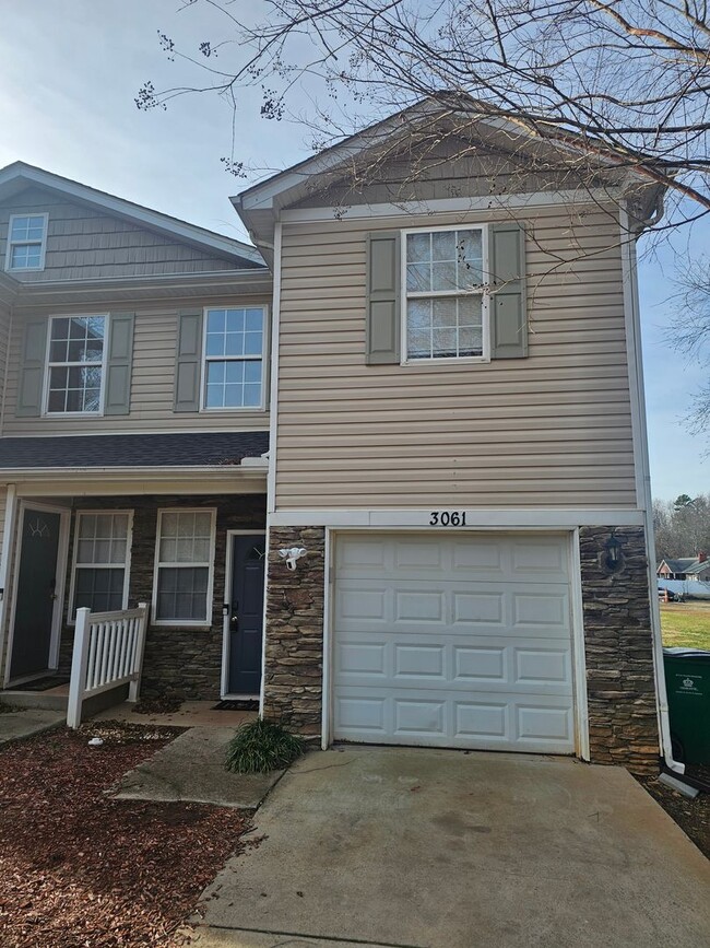 Nice Townhome! - Nice Townhome!