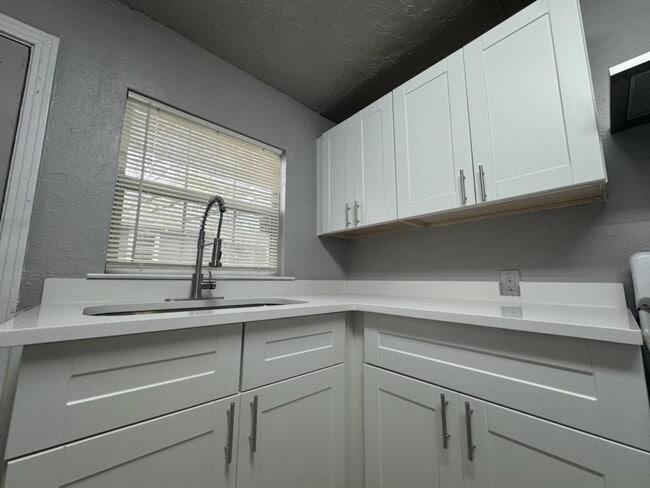 Photo - 724 Carrie Ave