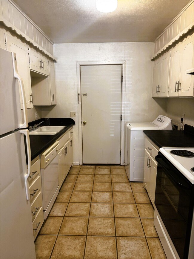 Photo - 2014 54th St
