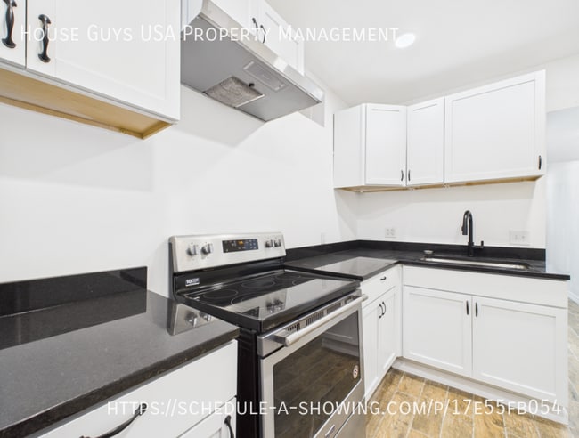 Building Photo - 1106 E 40th St Unit 4 Rental
