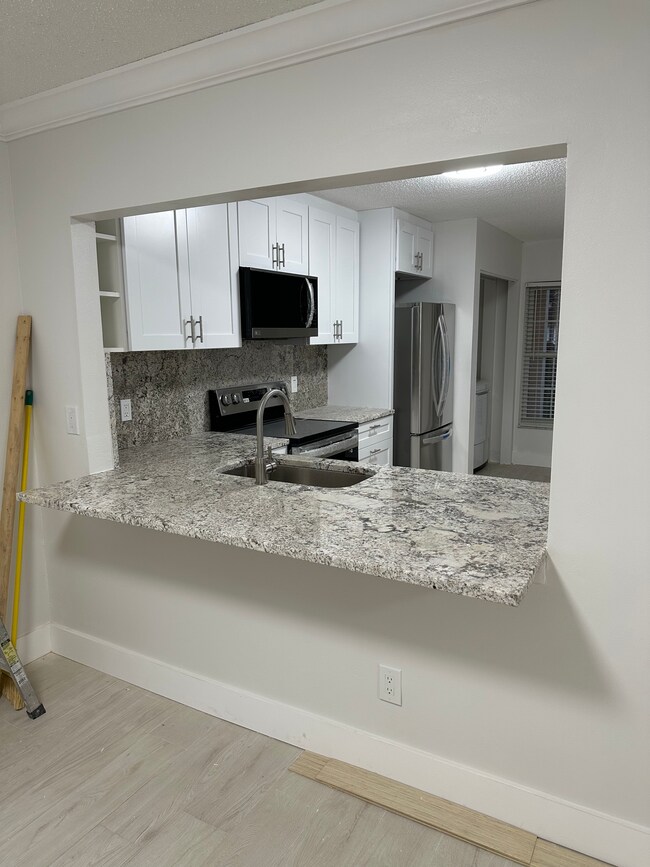 Photo - 600 Northern Way Unit Apt. 405