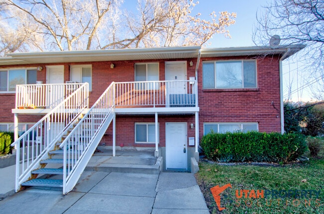 Photo - 4951 S Center St Unit #8