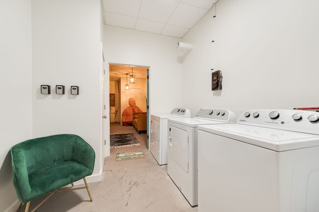 Photo - 2201 NW 12th St