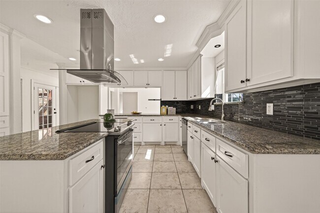 Photo - 11414 Meadow Lake Dr