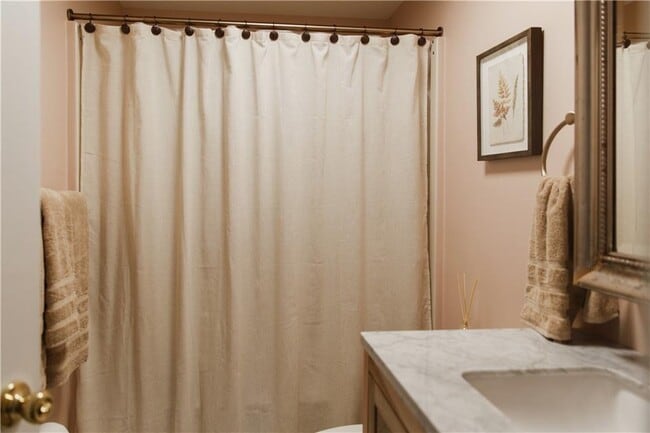 114 Girard Ave Unit 6
