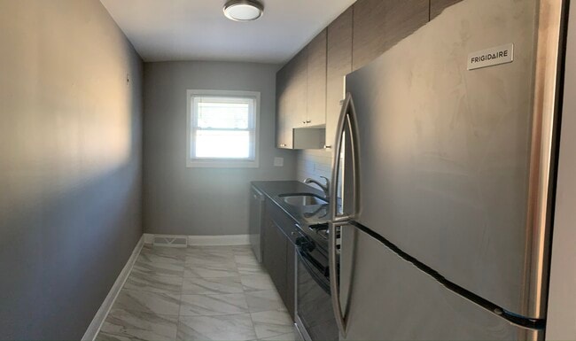 Photo - 1149 Deerfield Rd Unidad A