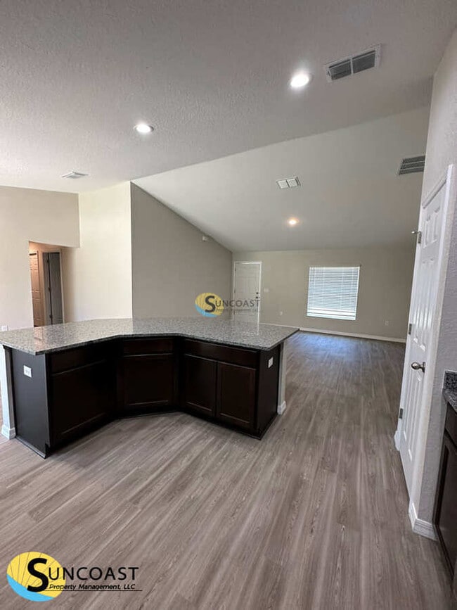 Photo - 8009 N Primrose Dr