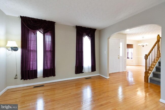 Photo - 6 Argyle Hills Dr