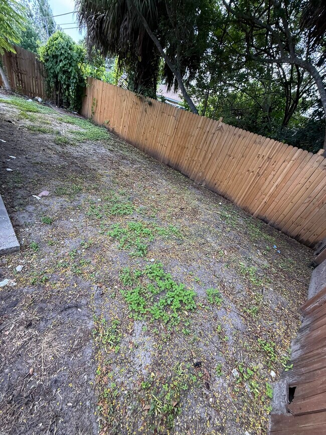 Backyard Area #1015 - 1015 58th Avenue Dr E Unit 1015